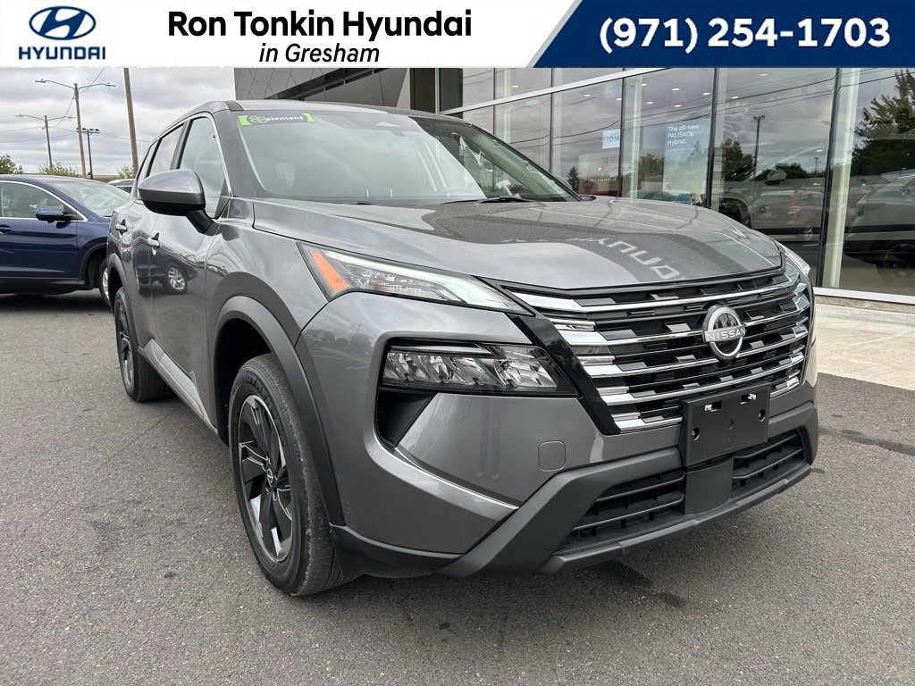 Used 2024 Nissan Rogue SV