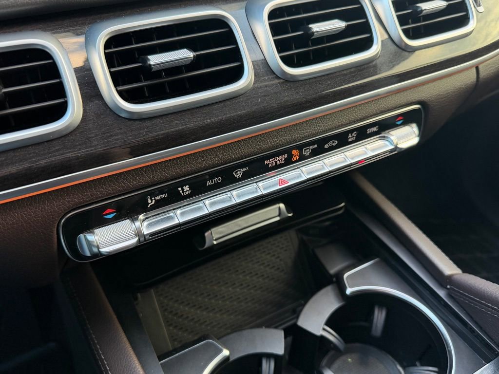 Used 2020 Mercedes-Benz GLS 450 4MATIC image 26