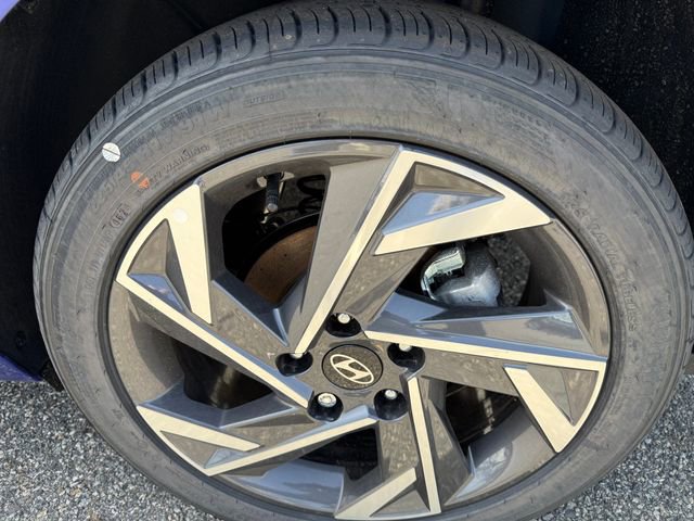 New 2026 Hyundai Elantra Sport image 6