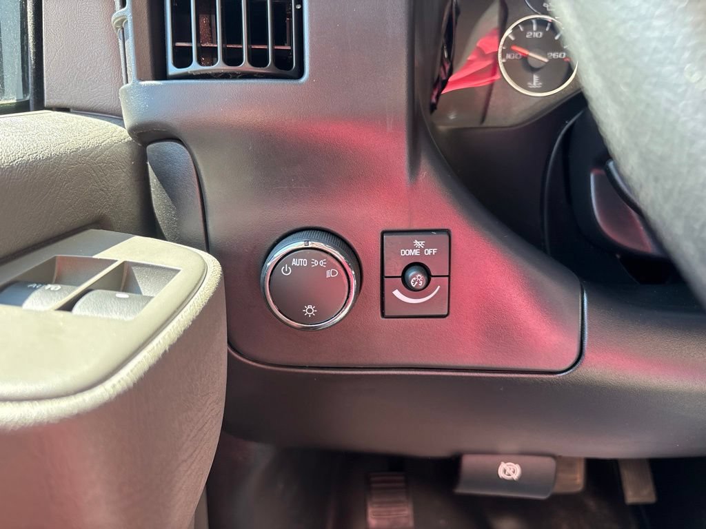 New 2026 Chevrolet Express 4500 w/ Power Convenience Package RWD image 9