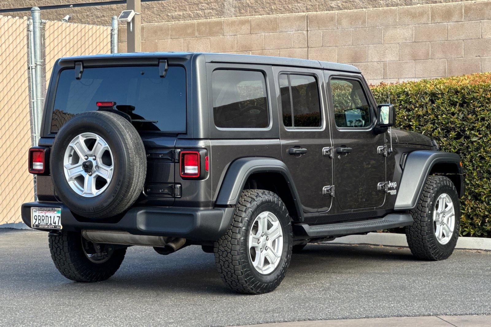 Used 2020 Jeep Wrangler Unlimited Sport S AWD/4WD image 4