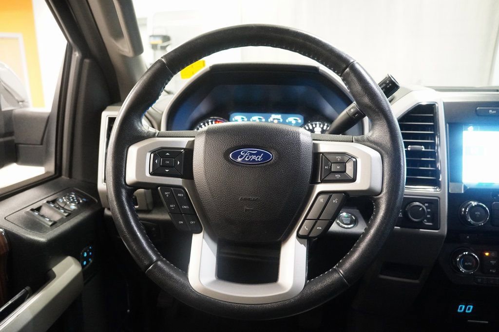 Used 2017 Ford F150 Lariat image 17