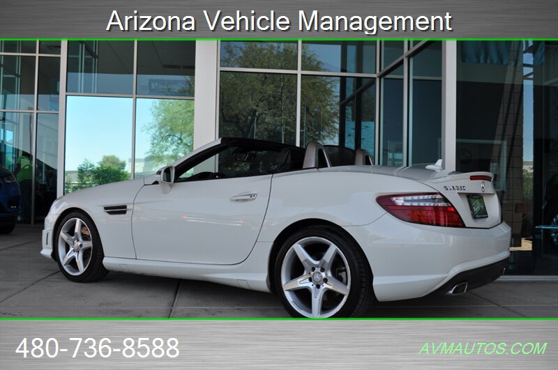 Used 2012 Mercedes-Benz SLK 350 image 7