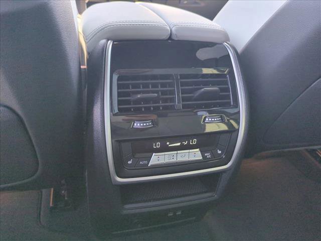 Used 2026 BMW X5 M60i image 18