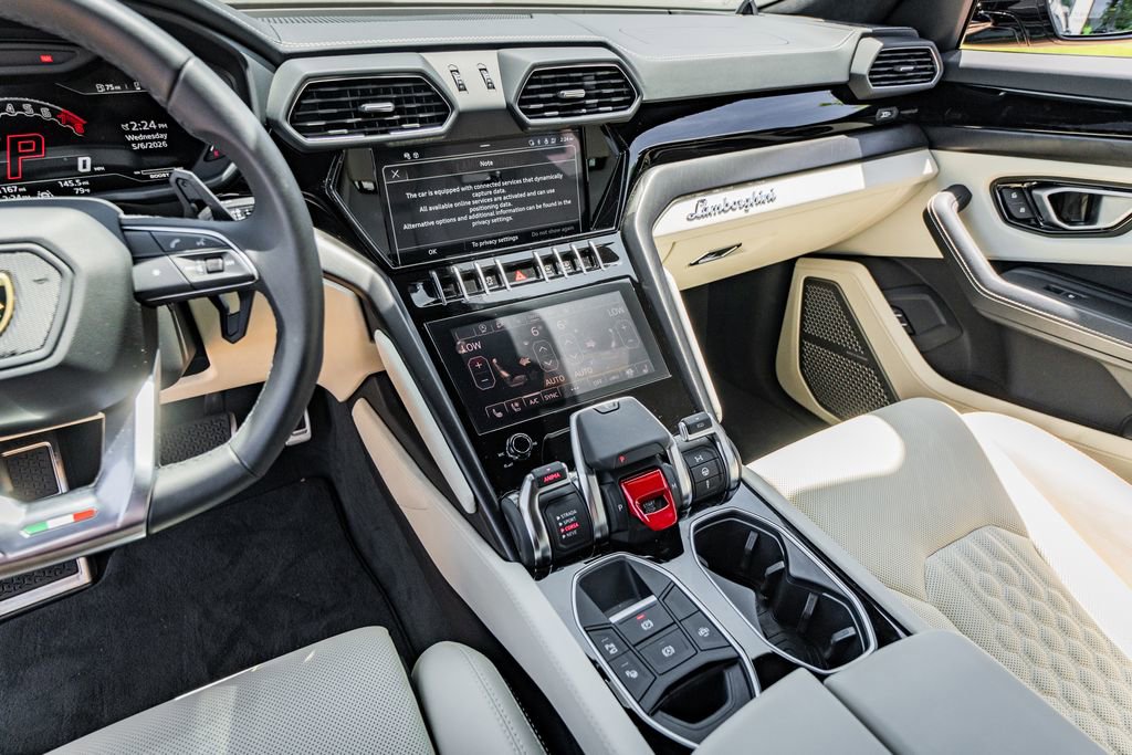 Used 2024 Lamborghini Urus S AWD/4WD image 27