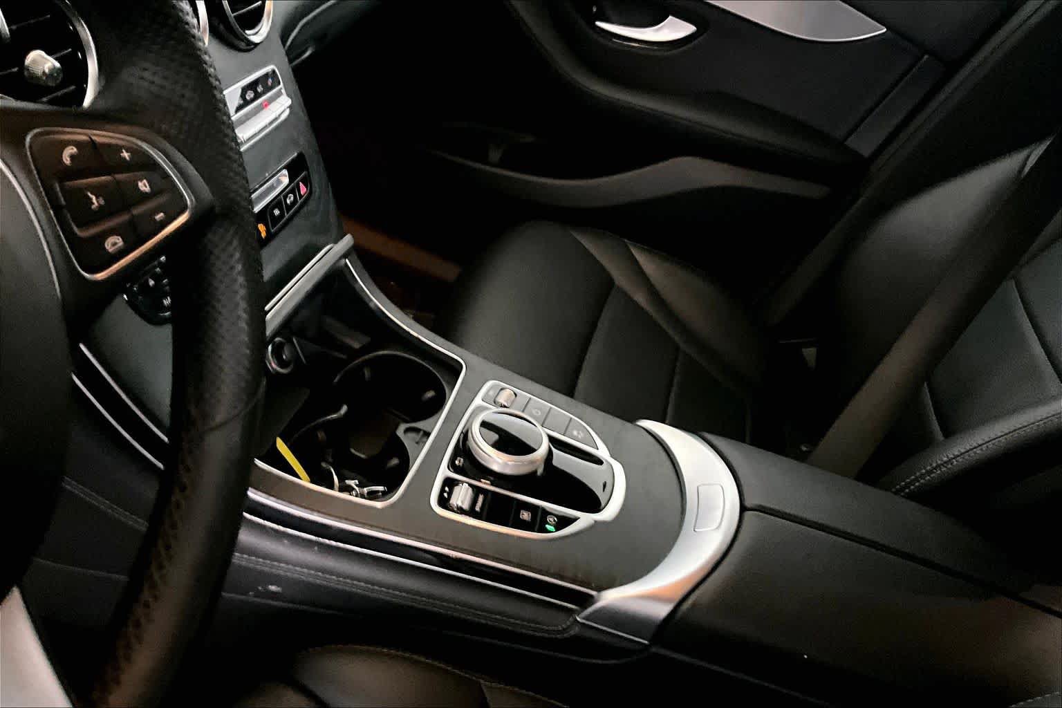 Certified 2019 Mercedes-Benz GLC 300 4MATIC image 17