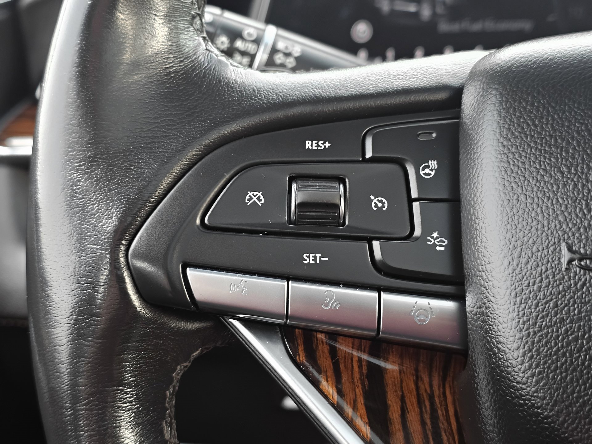 Used 2022 Cadillac Escalade ESV Premium Luxury w/ LPO, Floor Liner Package image 47