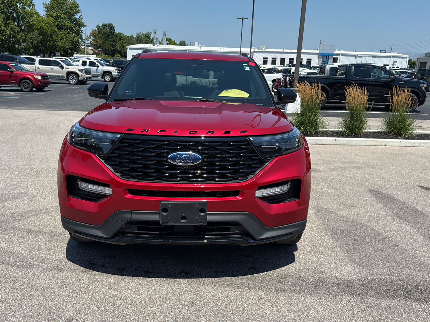 Used 2023 Ford Explorer ST-Line w/ Class IV Trailer Tow Package AWD/4WD image 8