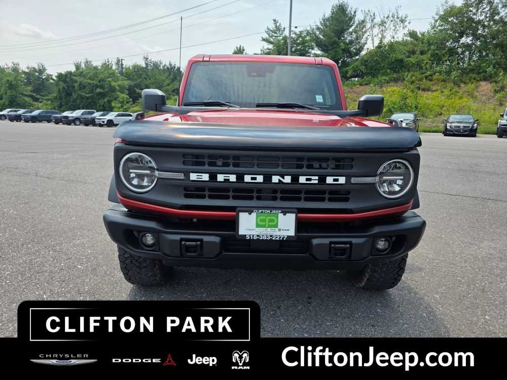 Used 2024 Ford Bronco Black Diamond AWD/4WD image 2