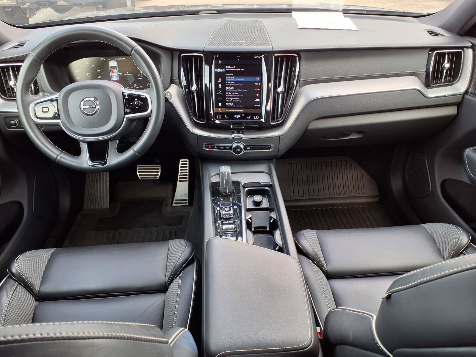 Used 2021 Volvo XC60 T8 R-Design AWD/4WD image 16