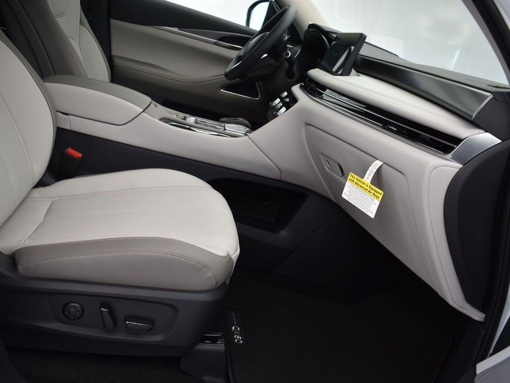 New 2026 INFINITI QX60 Luxe w/ Cargo Package image 22
