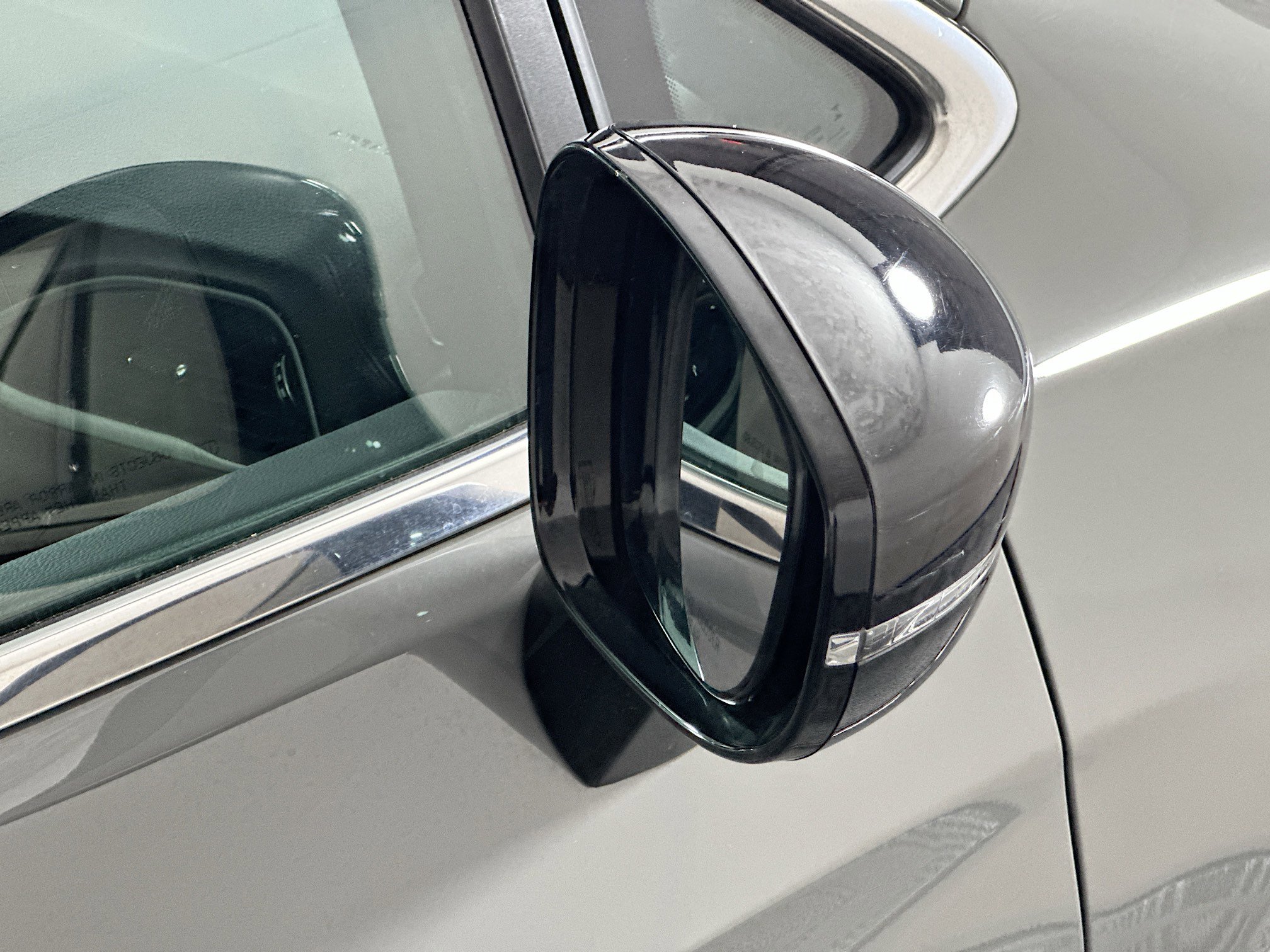 Used 2025 Chrysler Pacifica Select image 10