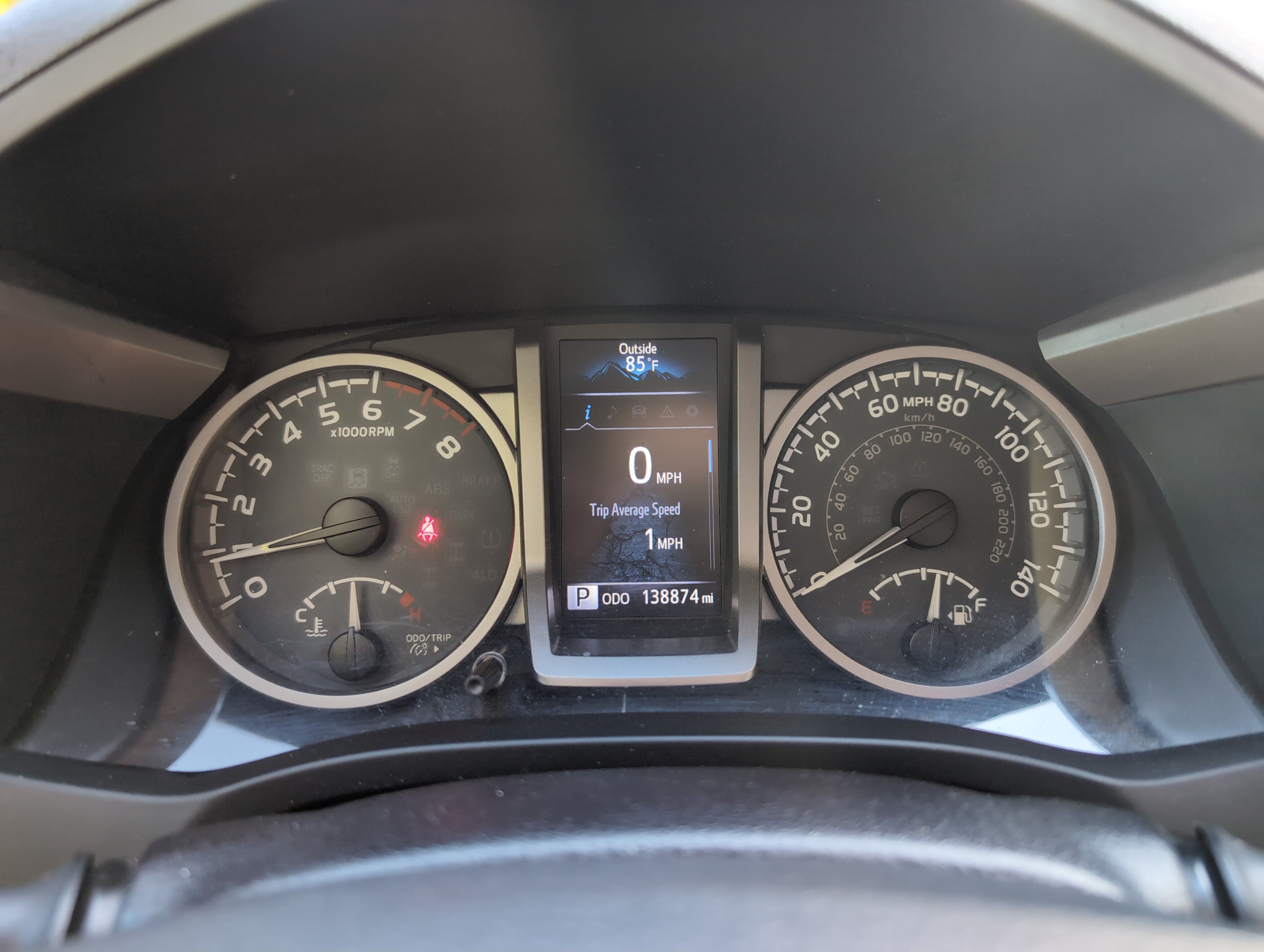 Used 2016 Toyota Tacoma SR5 w/ Towing Package RWD image 21