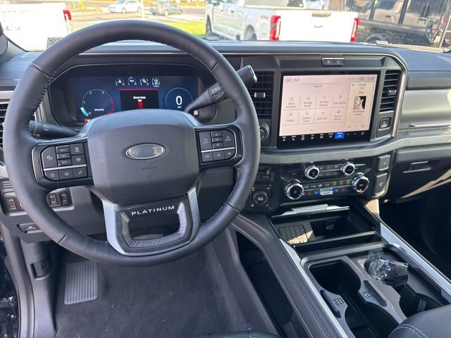 New 2025 Ford F350 Platinum w/ FX4 Off-Road Package image 13