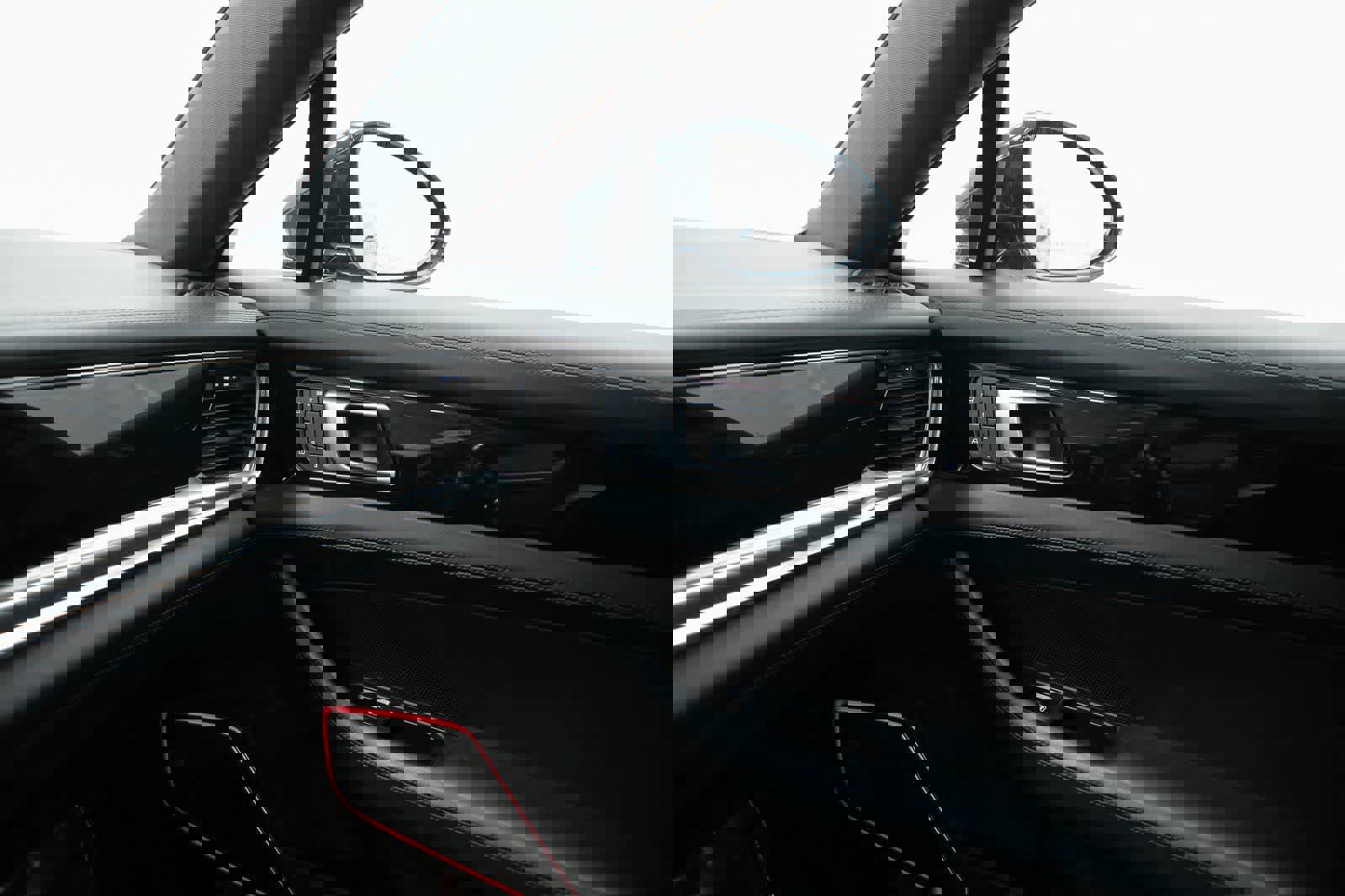 Certified 2022 Porsche Panamera 4S image 24