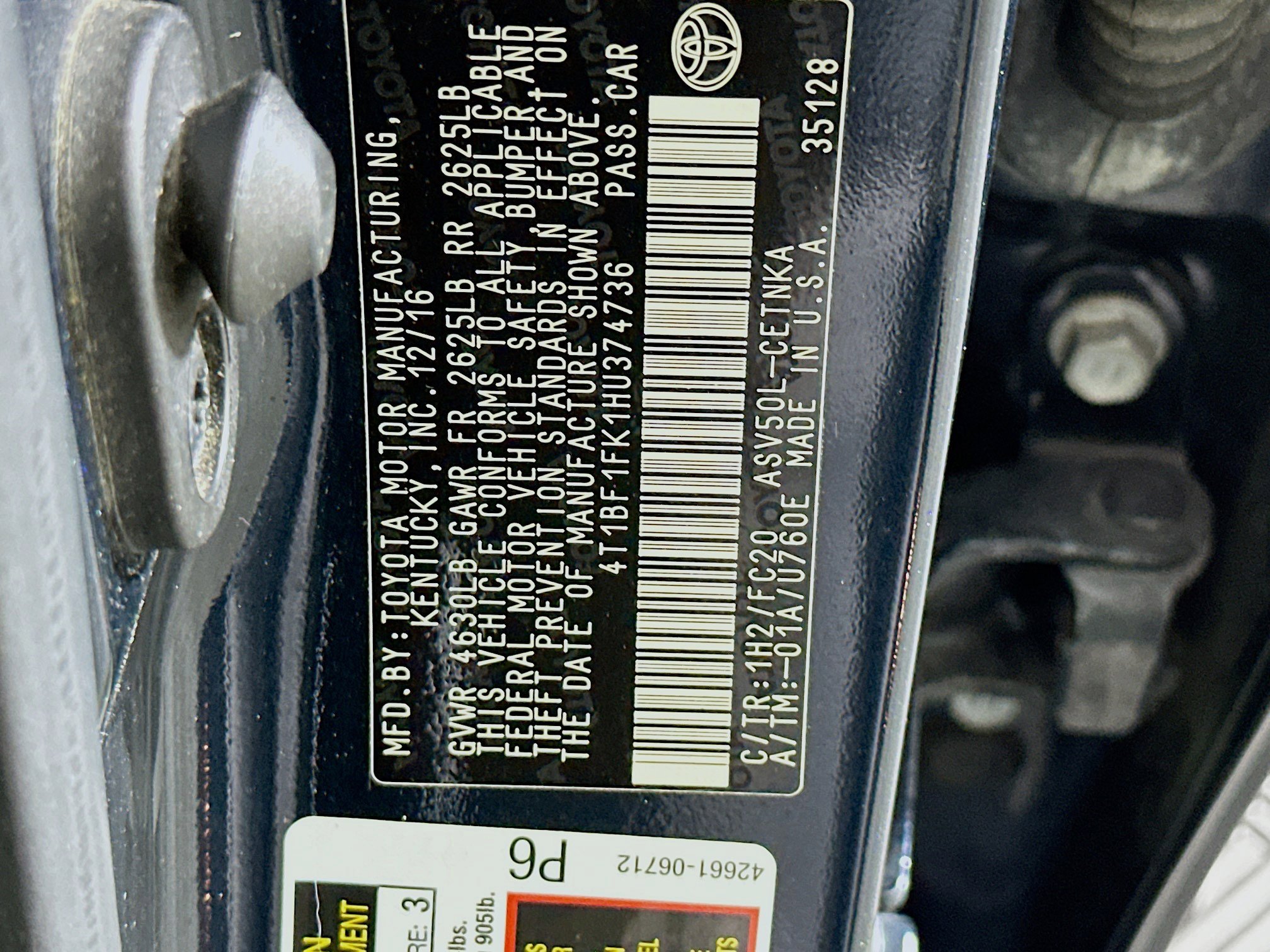 Used 2017 Toyota Camry LE FWD image 12