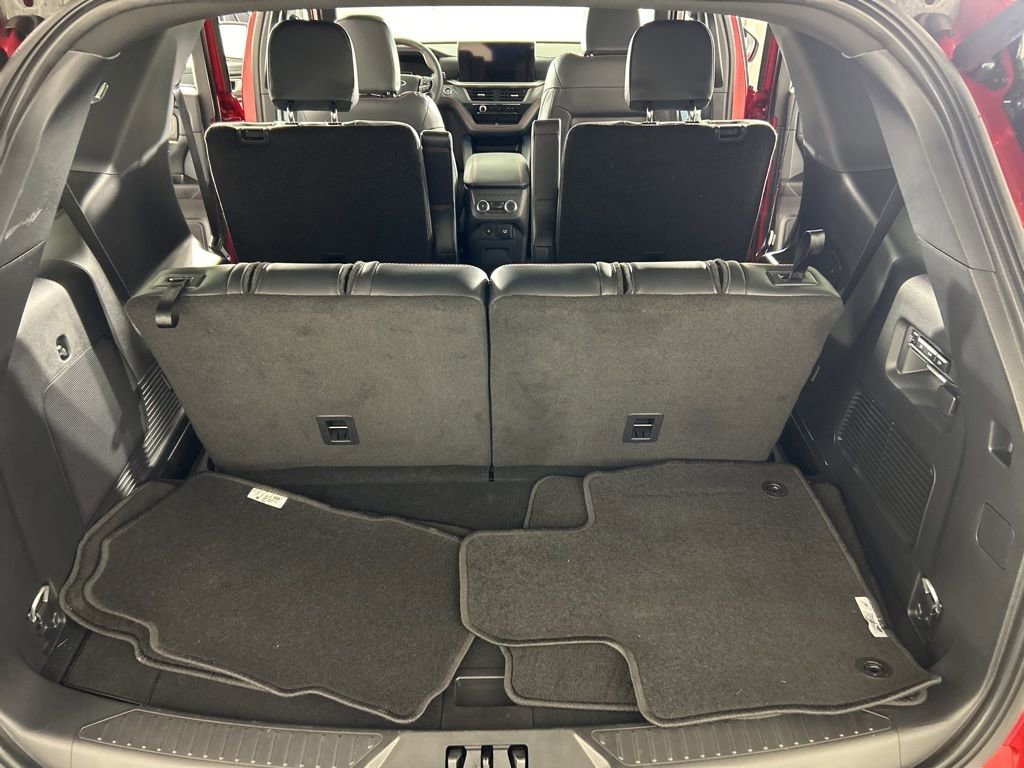 Used 2025 Ford Explorer ST w/ Sun And Sound Package image 35