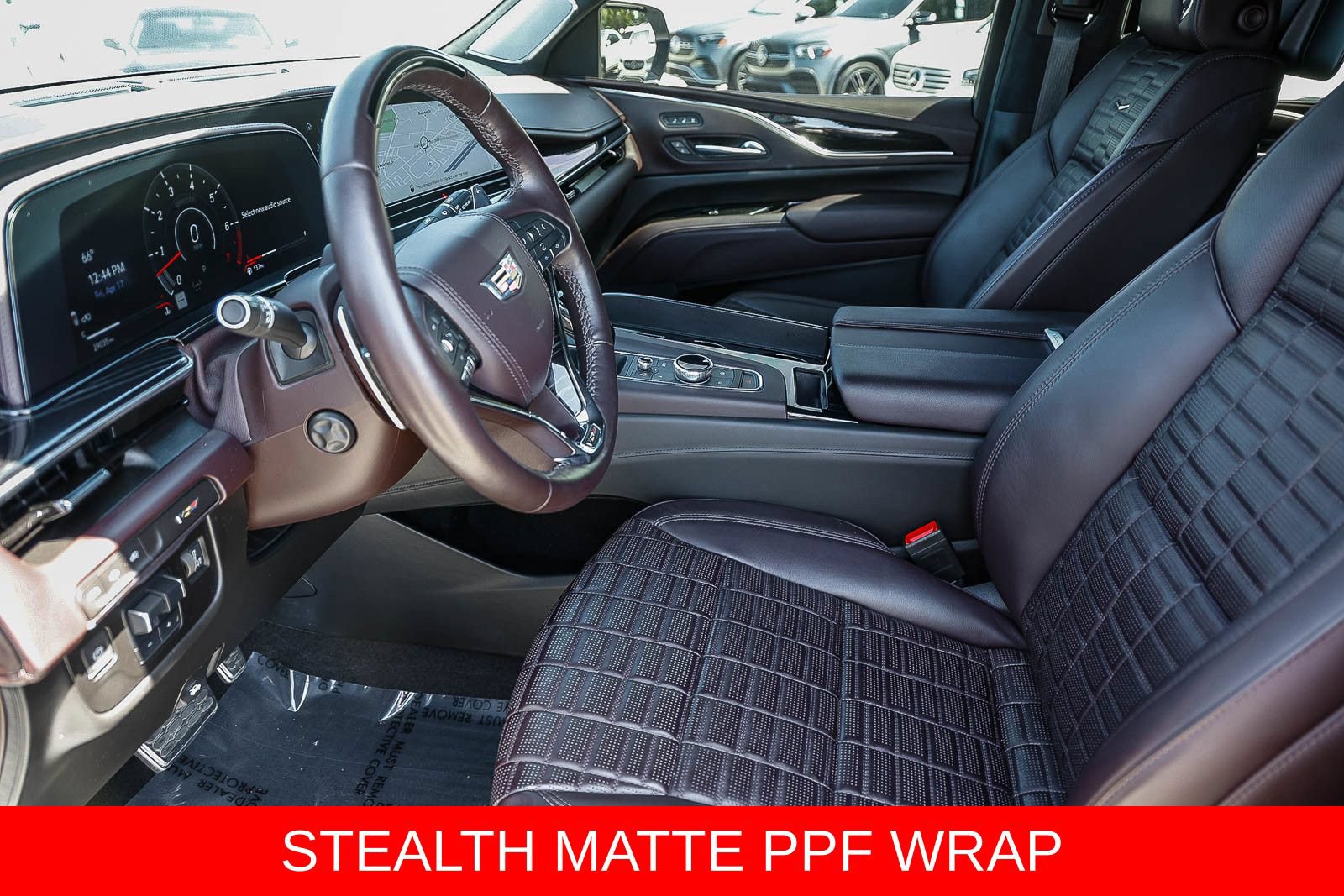 Used 2023 Cadillac Escalade ESV V w/ LPO, ONYX Package AWD/4WD image 22