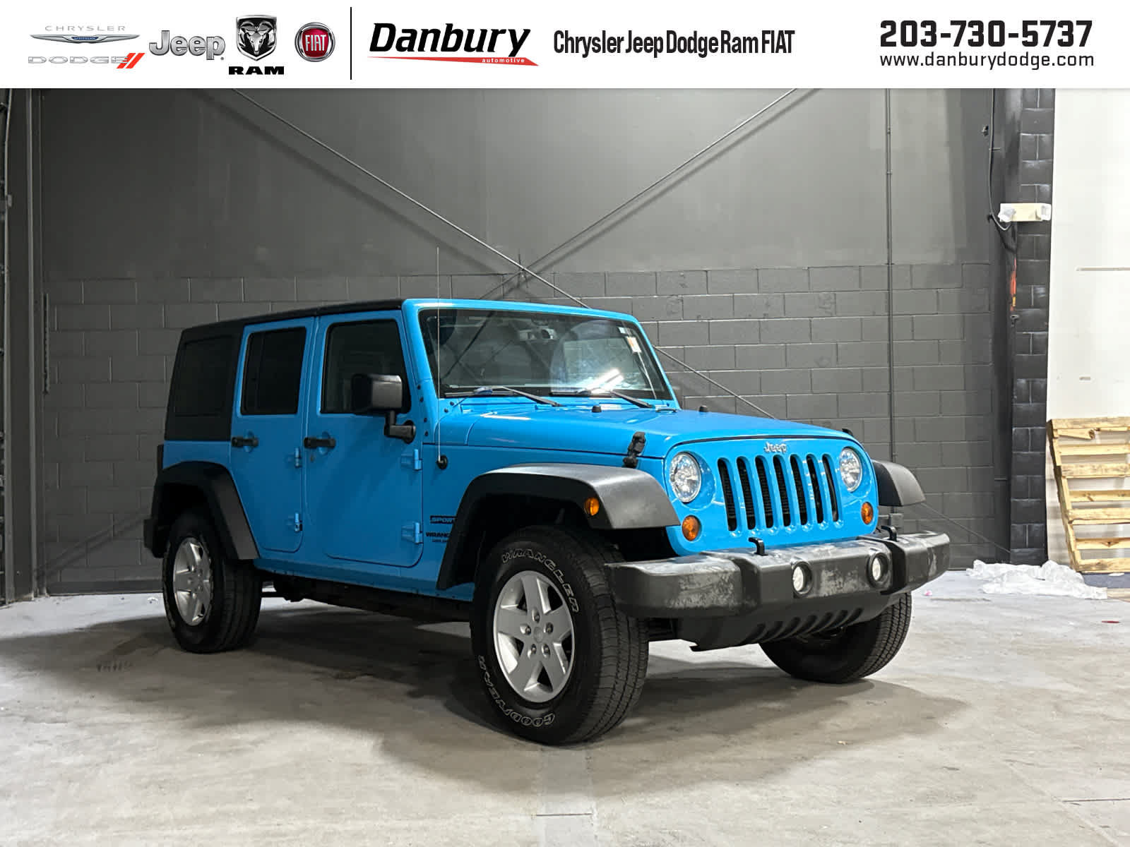 Used 2017 Jeep Wrangler Unlimited Sport w/ Quick Order Package 24S AWD/4WD image 1