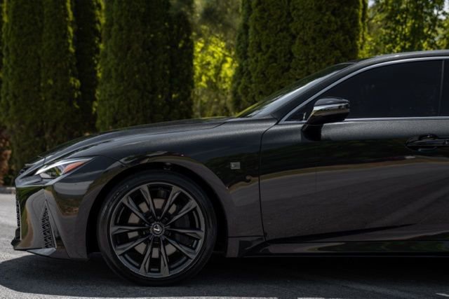 Used 2024 Lexus IS 300 F Sport RWD image 10