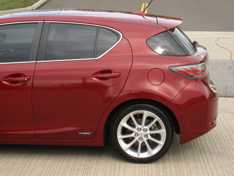 Used 2013 Lexus CT 200h image 8