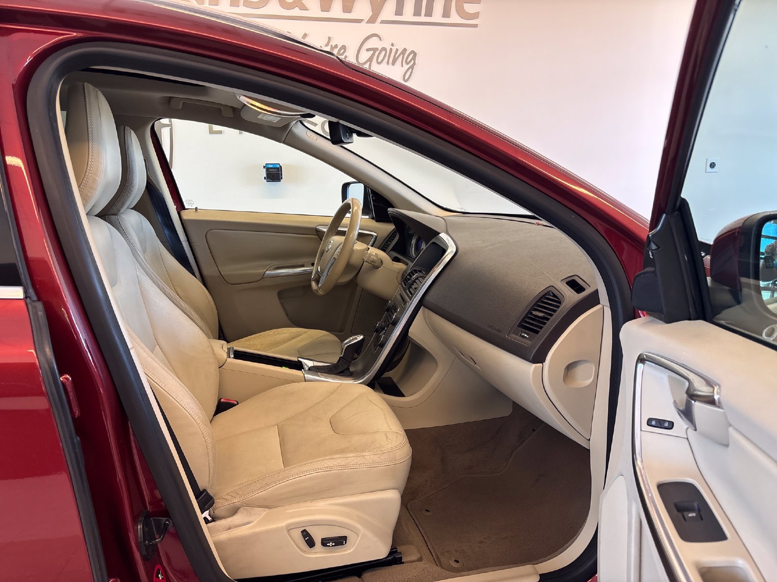 Used 2013 Volvo XC60 3.2 FWD image 7