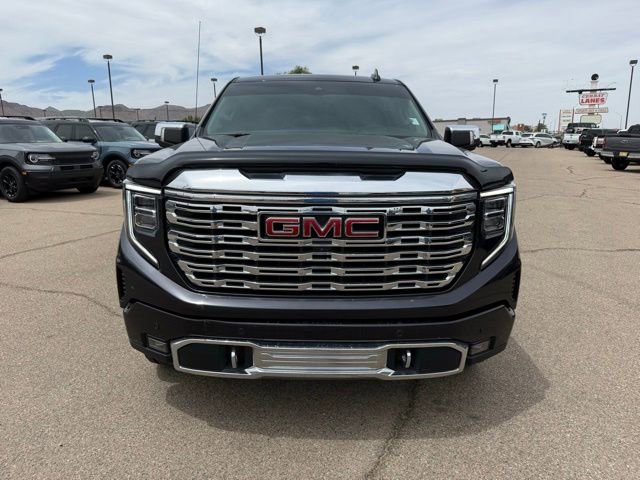 Used 2022 GMC Sierra 1500 Denali AWD/4WD image 2