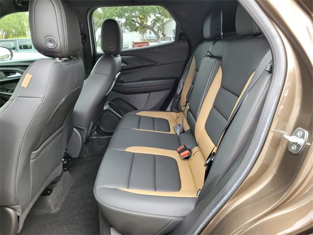 Used 2022 Chevrolet TrailBlazer ACTIV w/ Technology Package image 13