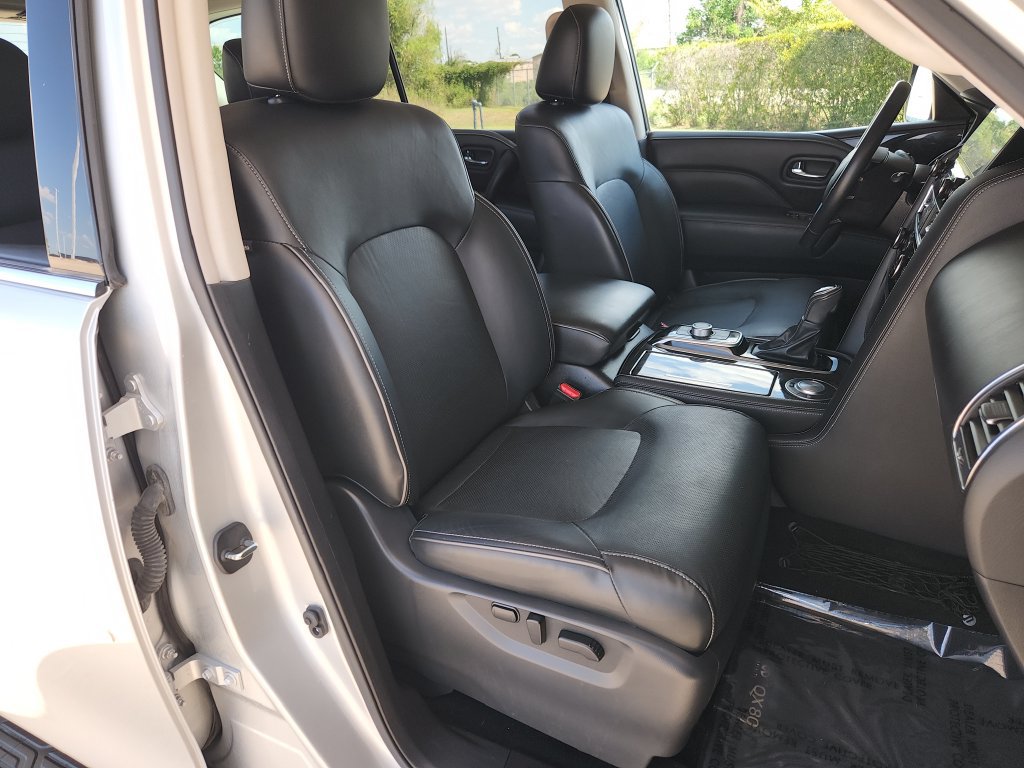 Used 2023 INFINITI QX80 Luxe w/ Cargo Package RWD image 17