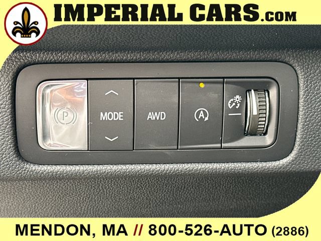 New 2026 Chevrolet Traverse RS w/ LPO, Floor Liner Package AWD/4WD image 27