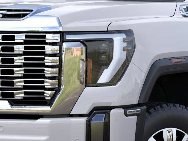 New 2025 GMC Sierra 3500 Denali w/ Denali Reserve Package image 10