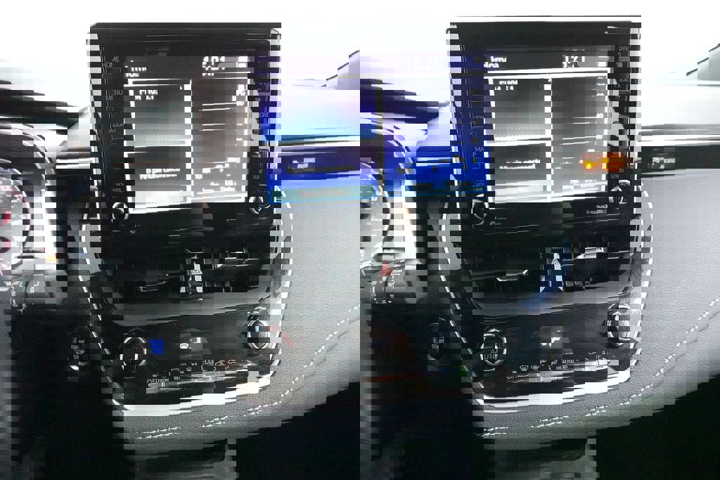 Used 2022 Toyota Corolla SE image 14