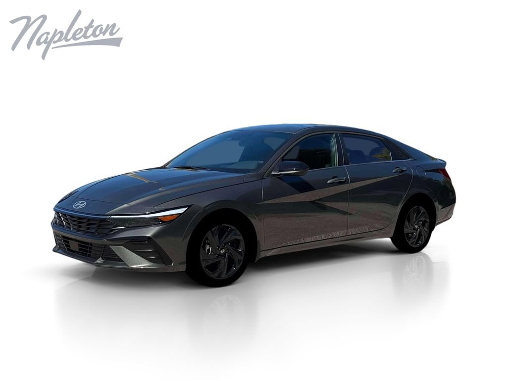 New 2026 Hyundai Elantra SEL Sport Premium FWD image 2