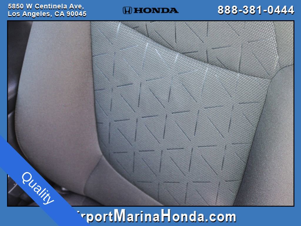 Used 2024 Toyota RAV4 XLE w/ Convenience Package image 27