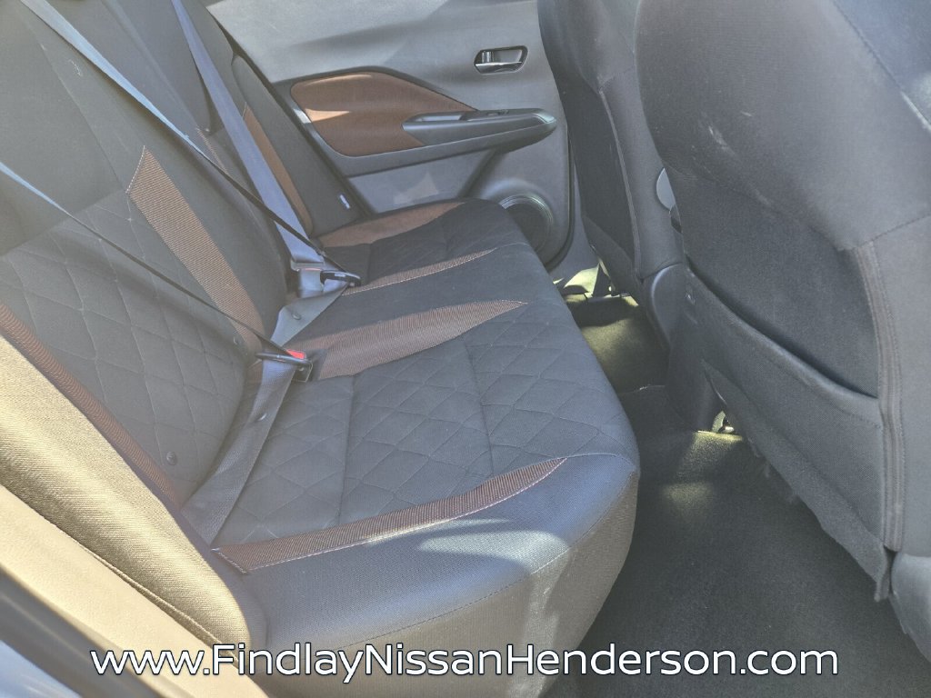 Used 2020 Nissan Kicks SR FWD image 15