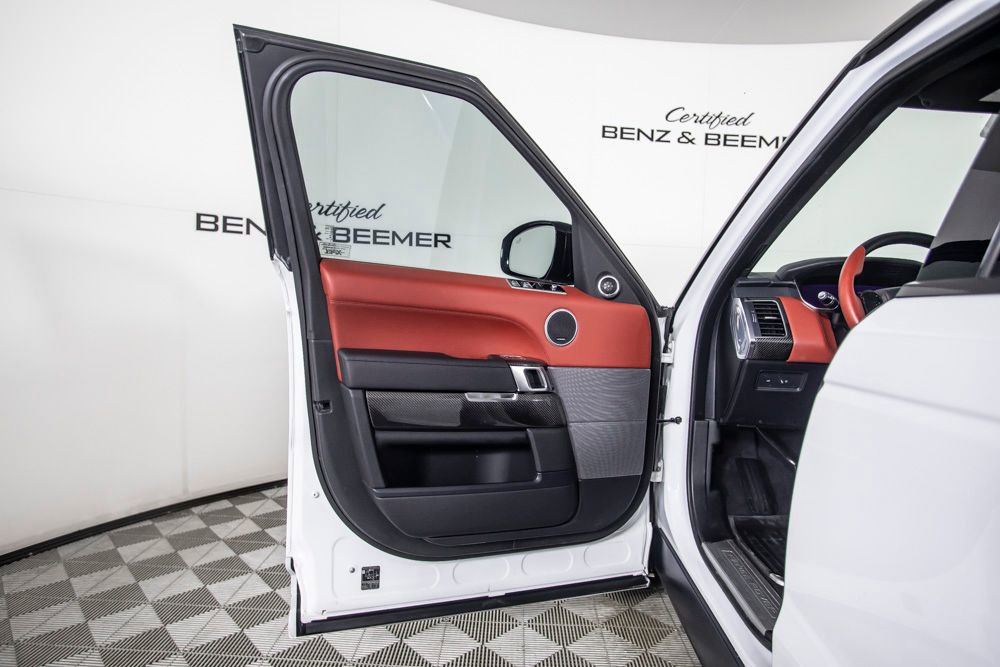 Used 2022 Land Rover Range Rover Sport SVR image 21