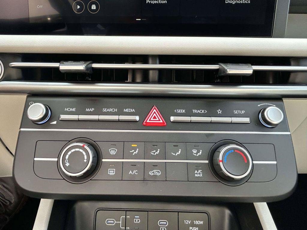 New 2026 Hyundai Tucson SE FWD image 32