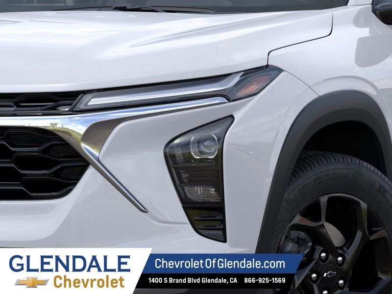 New 2026 Chevrolet Trax LT w/ Driver Confidence Package image 10