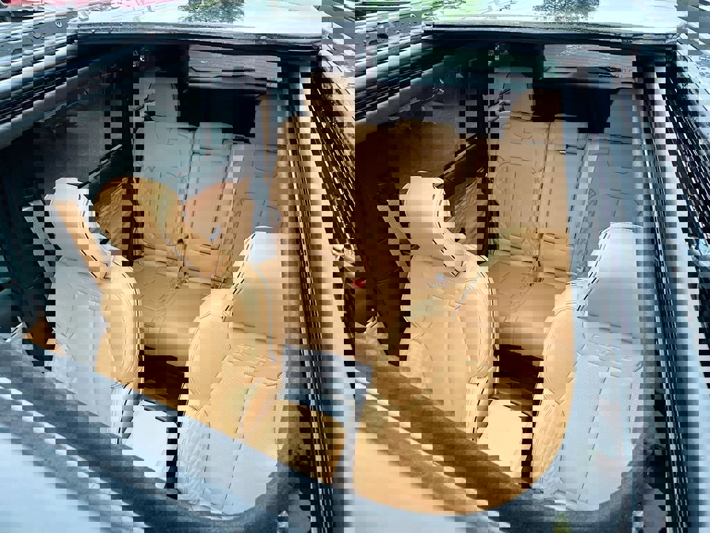 New 2025 Jeep Grand Cherokee Summit image 29