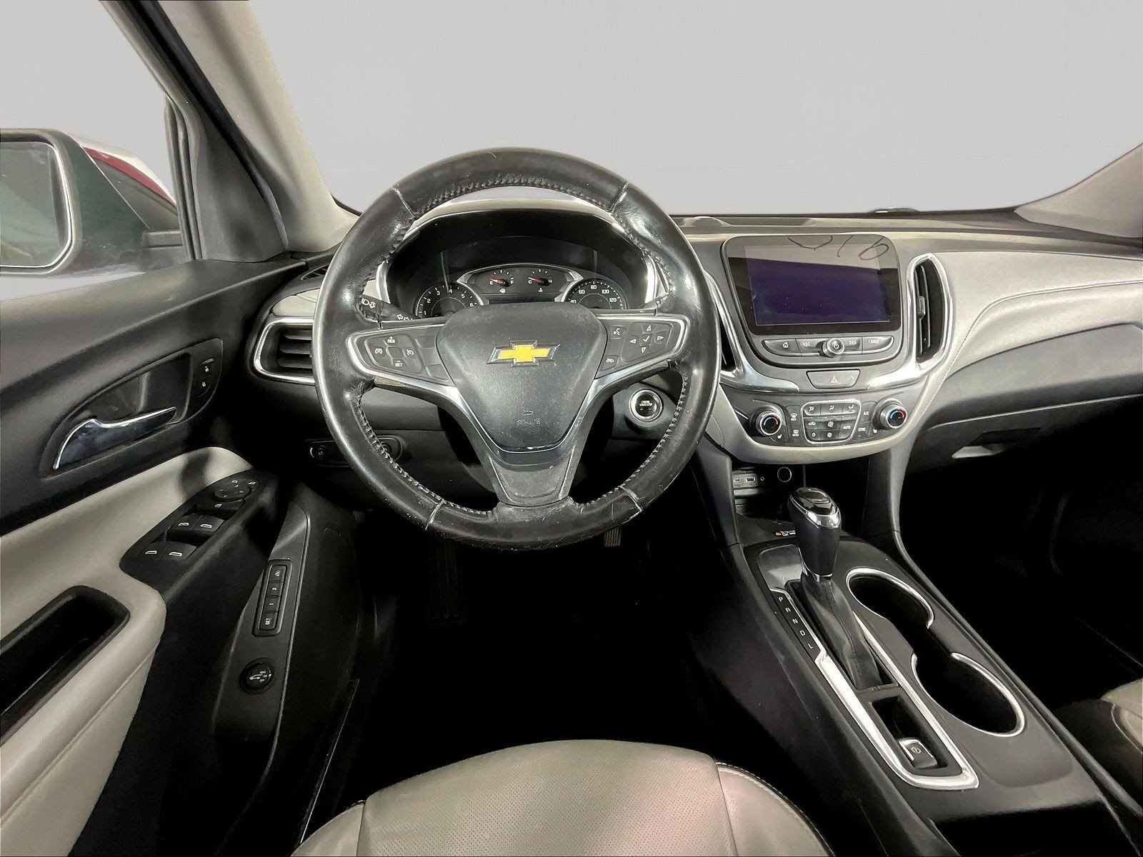 Used 2019 Chevrolet Equinox Premier FWD image 8