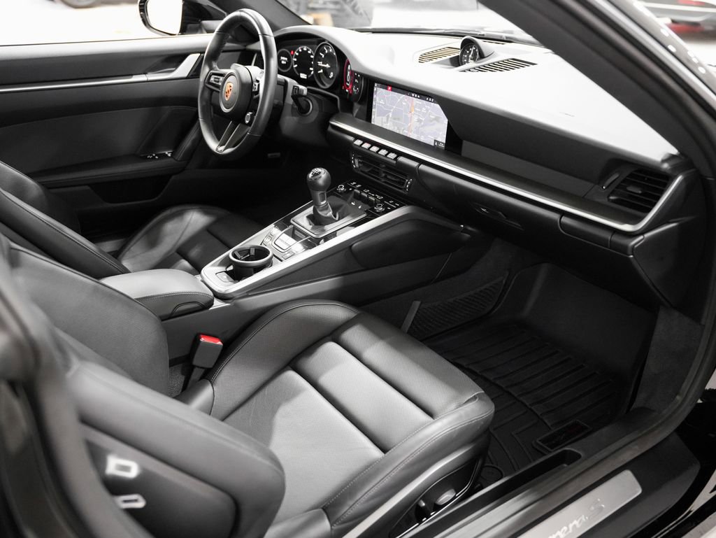 Used 2020 Porsche 911 Carrera S RWD image 24