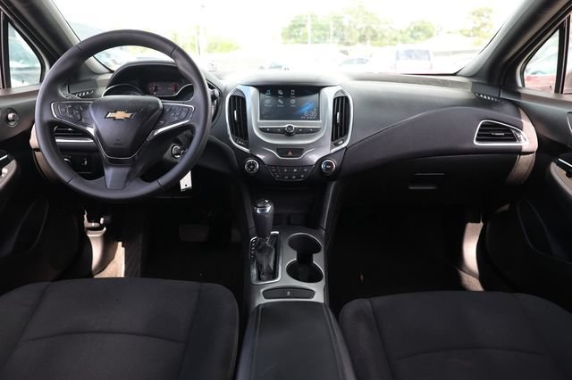 Used 2017 Chevrolet Cruze LT w/ RS Package FWD image 21