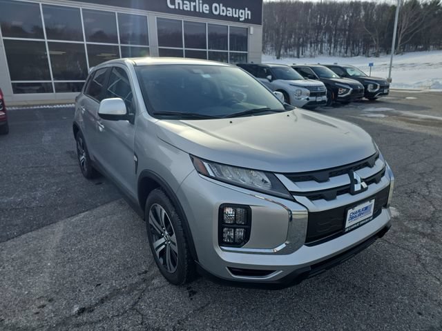 Used 2025 Mitsubishi Outlander Sport ES AWD/4WD image 7