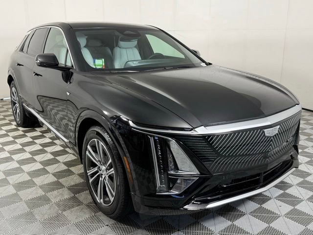New 2026 Cadillac Lyriq Luxury RWD image 9