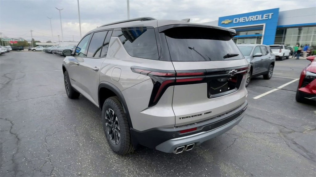 New 2026 Chevrolet Traverse Z71 w/ LPO, Floor Liner Package image 8