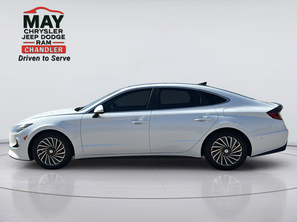 Used 2023 Hyundai Sonata Limited w/ Cargo Package FWD image 4