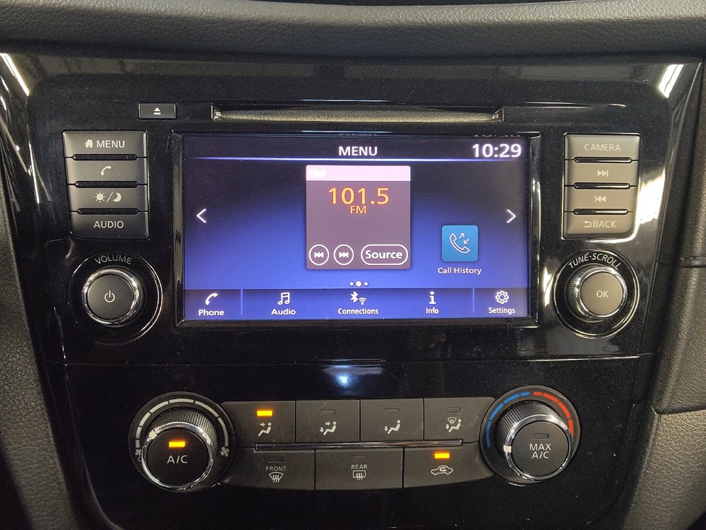 Used 2018 Nissan Rogue S FWD image 25