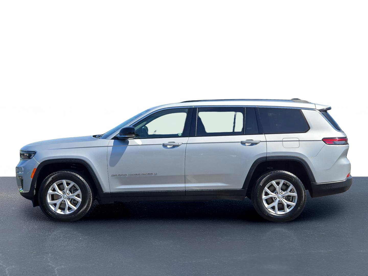 Used 2023 Jeep Grand Cherokee L Limited image 12