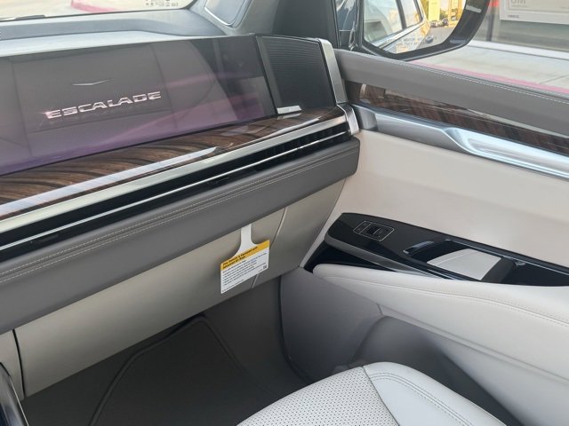 New 2026 Cadillac Escalade Platinum Luxury image 21