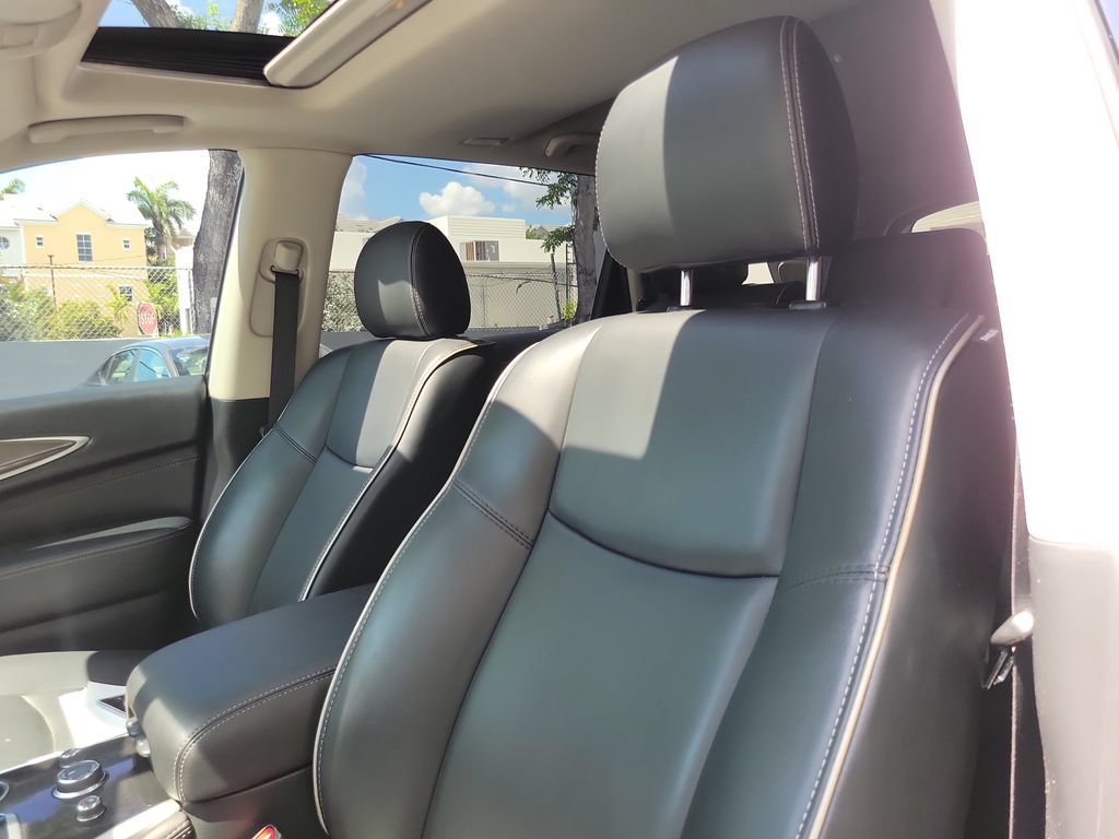 Used 2019 INFINITI QX60 Pure AWD/4WD image 17